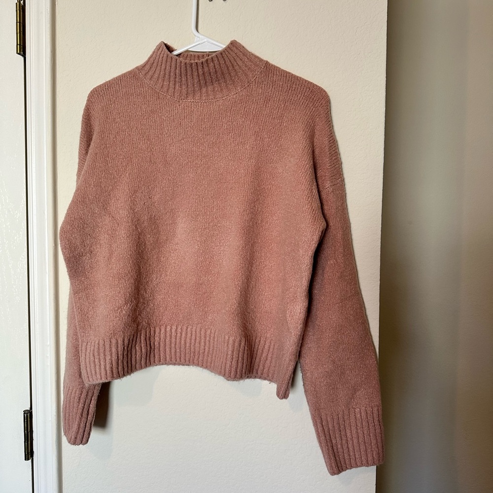 Altar’s State sweater